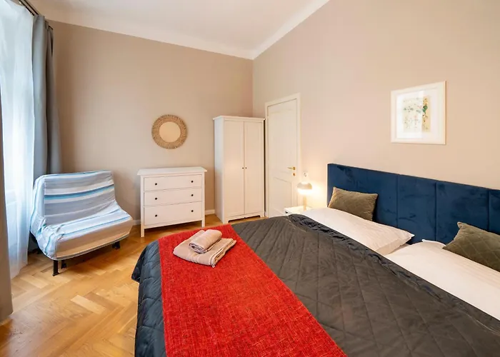 1 Bed Flat - Sleeps 5 - Parking - Wifi Apartmán Praha